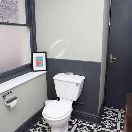 Lägenhet Spacious Victorian Flat In The Heart Of Bristol